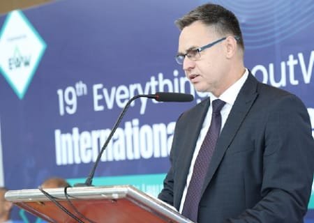 róbert maxián